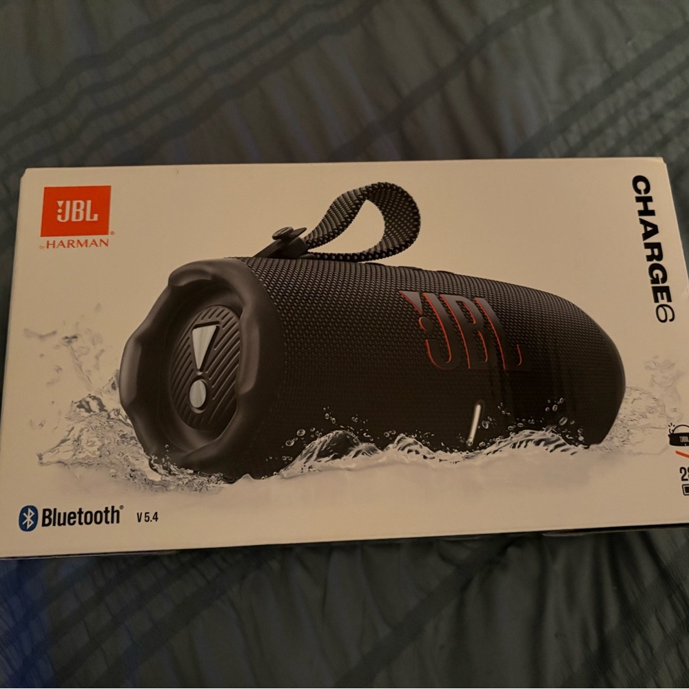 JBL Charge 6 Bluetooth Speaker - Black